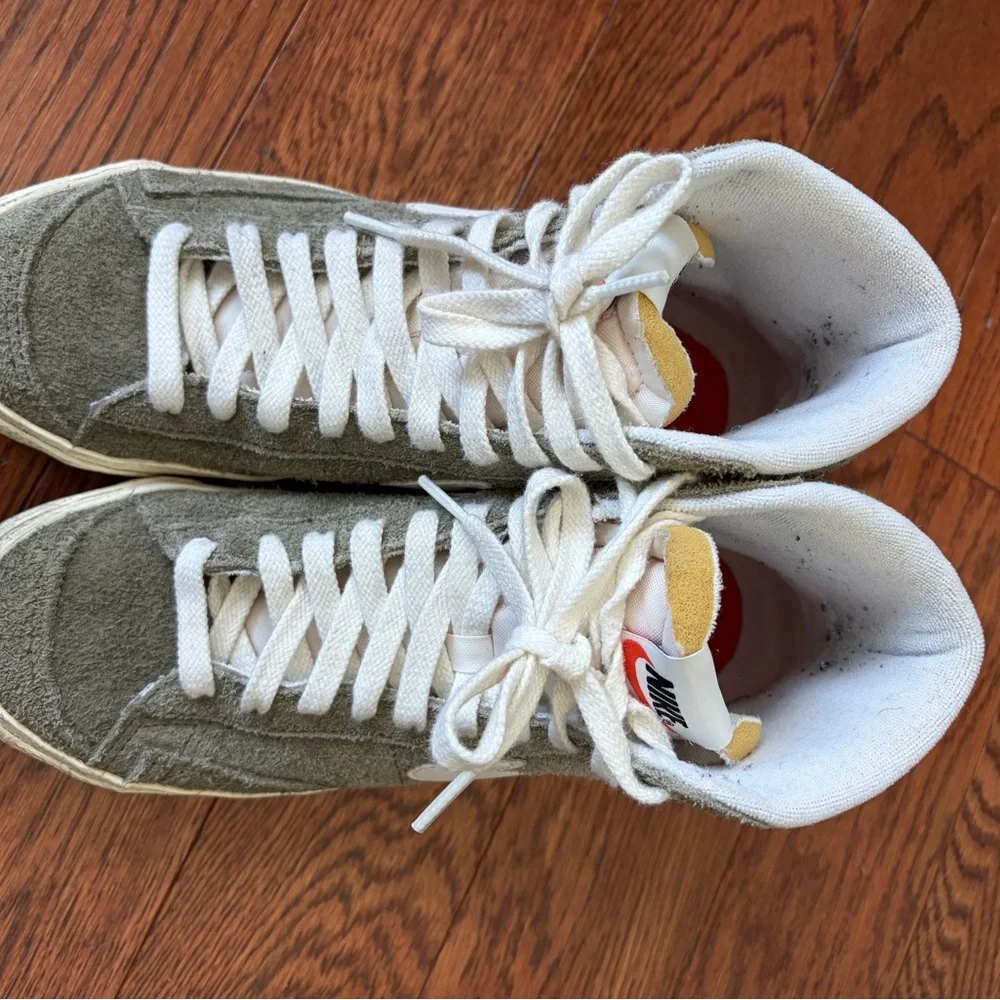Nike blazer mid ‘77 vintage high tops - Picture 5 of 5